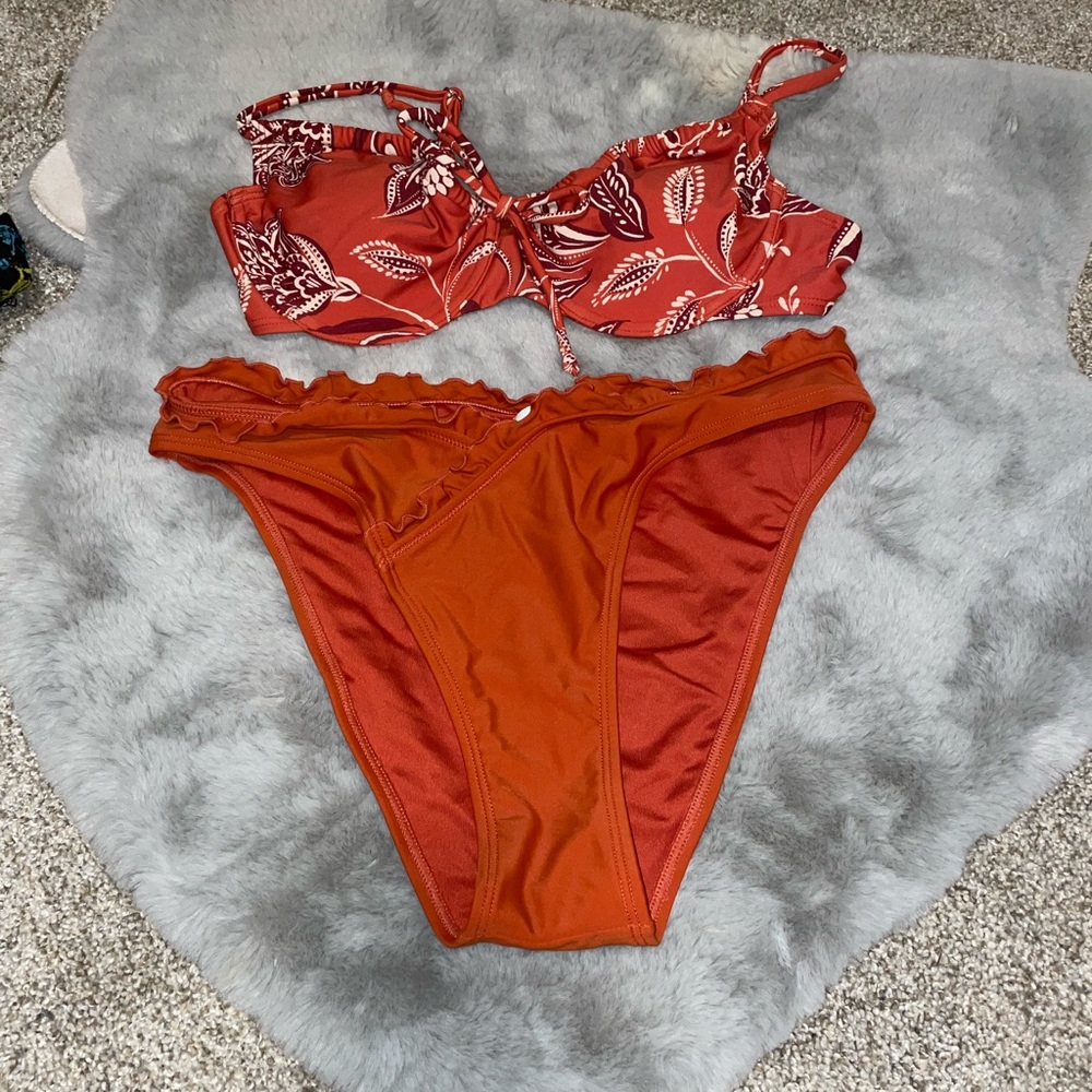 Burnt orange bikini by Cupshe